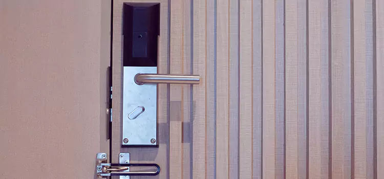 Installing a Maglock Nogales